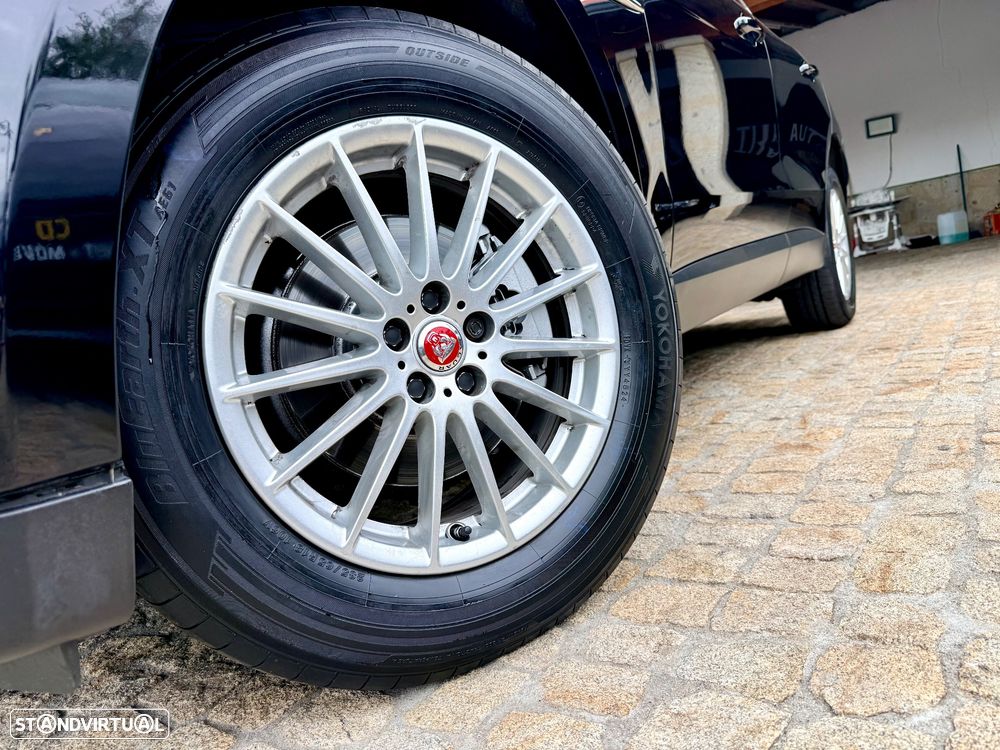 Jaguar F-Pace 2.0 i4D Prestige - 13