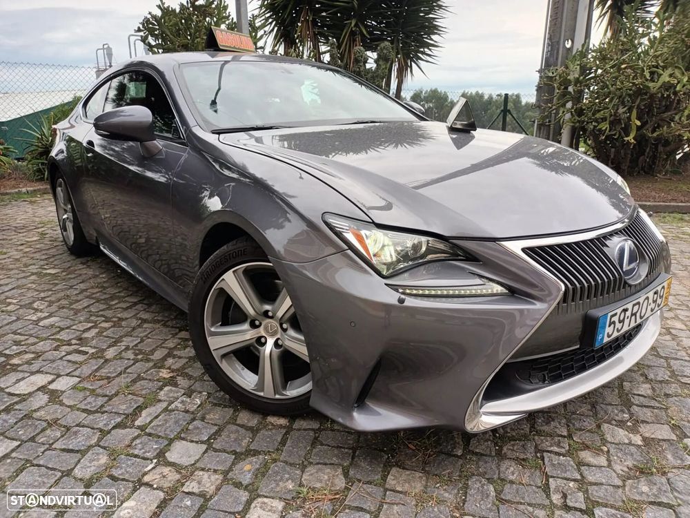 Lexus RC 300h F Sport - 6