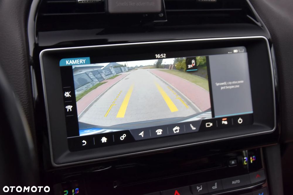 Jaguar F-Pace 2.0 i4D AWD R-Sport - 26