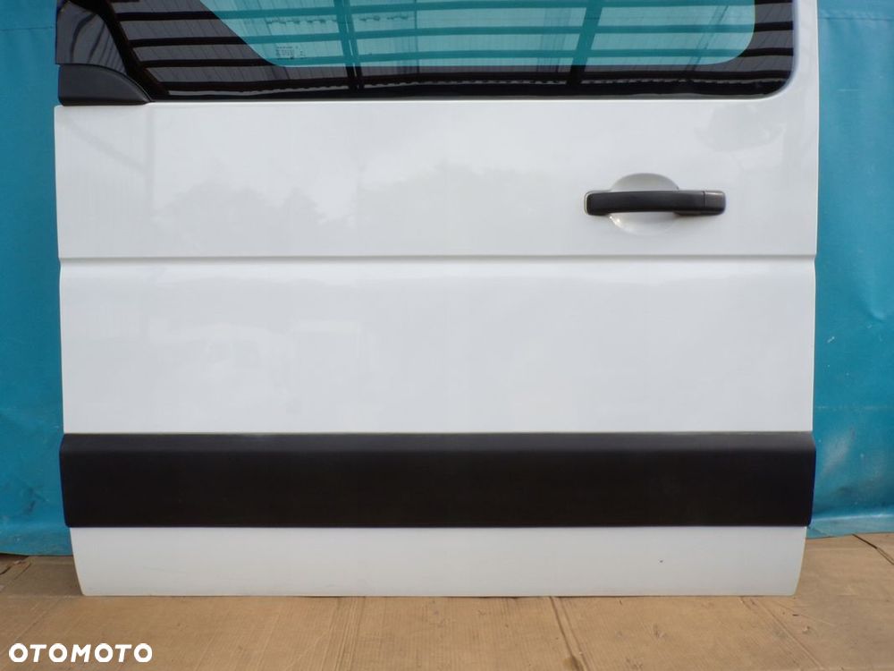 MASTER 3 i 4 MOVANO 10- drzwi suwane przesuwne BOCZNE Z SZYBĄ DO ZAŁOŻENIA - 1