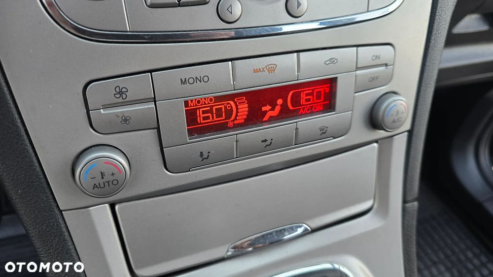 Ford S-Max 2.0 Business Edition - 22