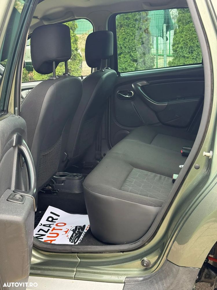 Dacia Duster 1.5 dCi 4x2 Prestige - 10