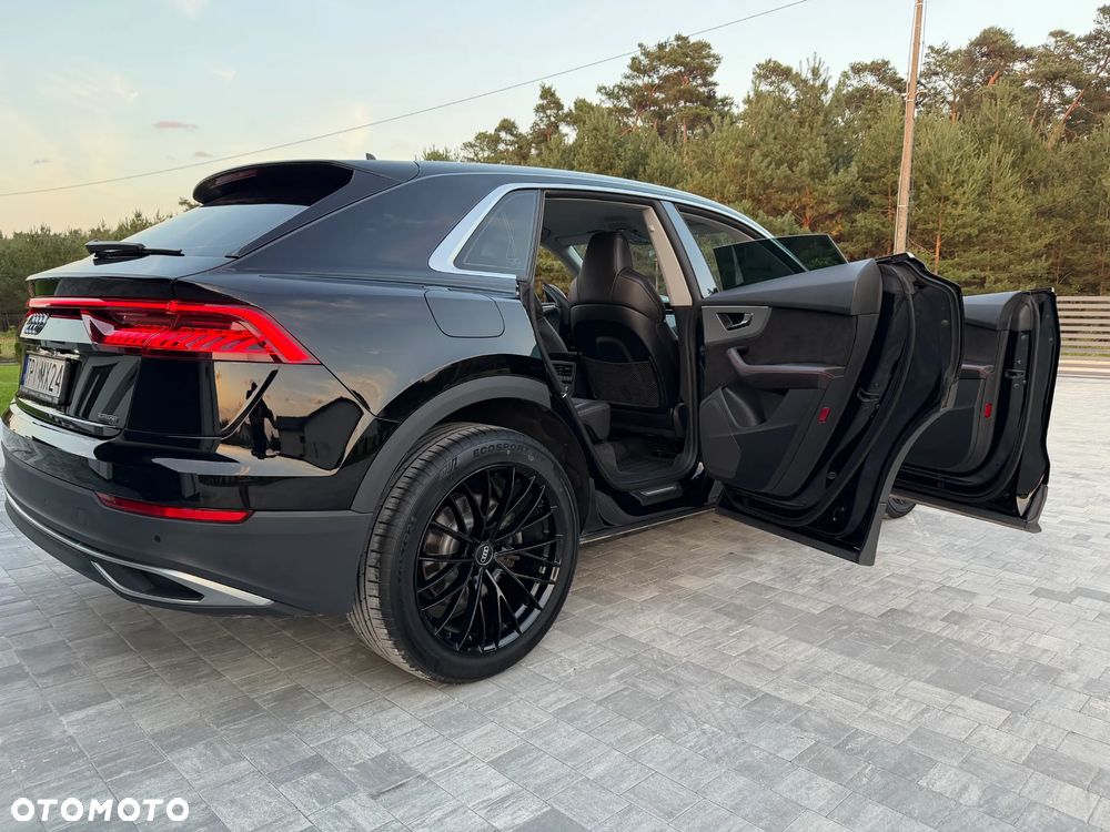 Audi Q8 - 30