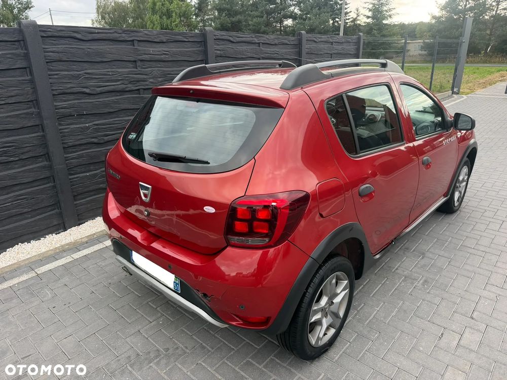 Dacia Sandero Stepway TCe 90 (S&S) Prestige - 8