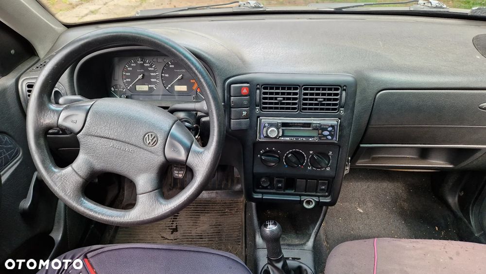 Volkswagen Polo 1.9 SDI - 10