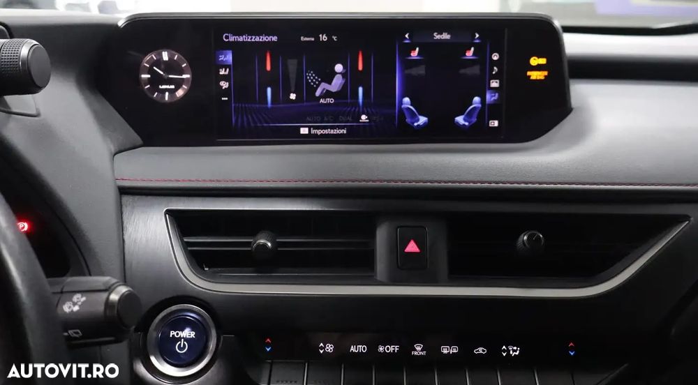 Lexus UX 250h F SPORT - 16