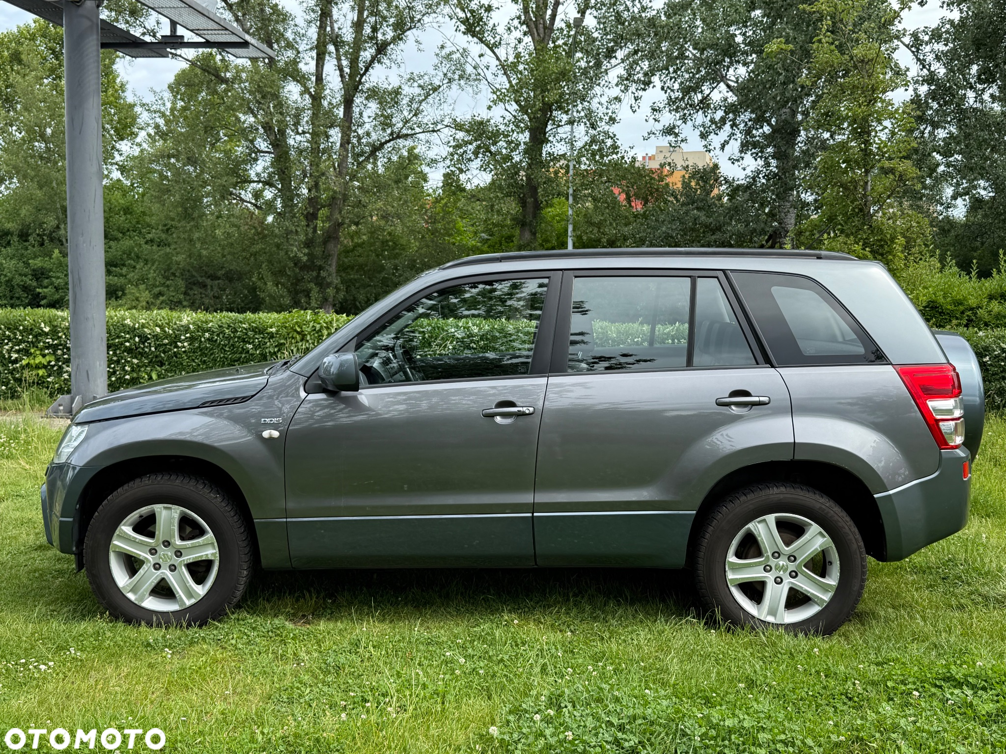 Suzuki Grand Vitara 1.9 DDiS De Luxe - 8