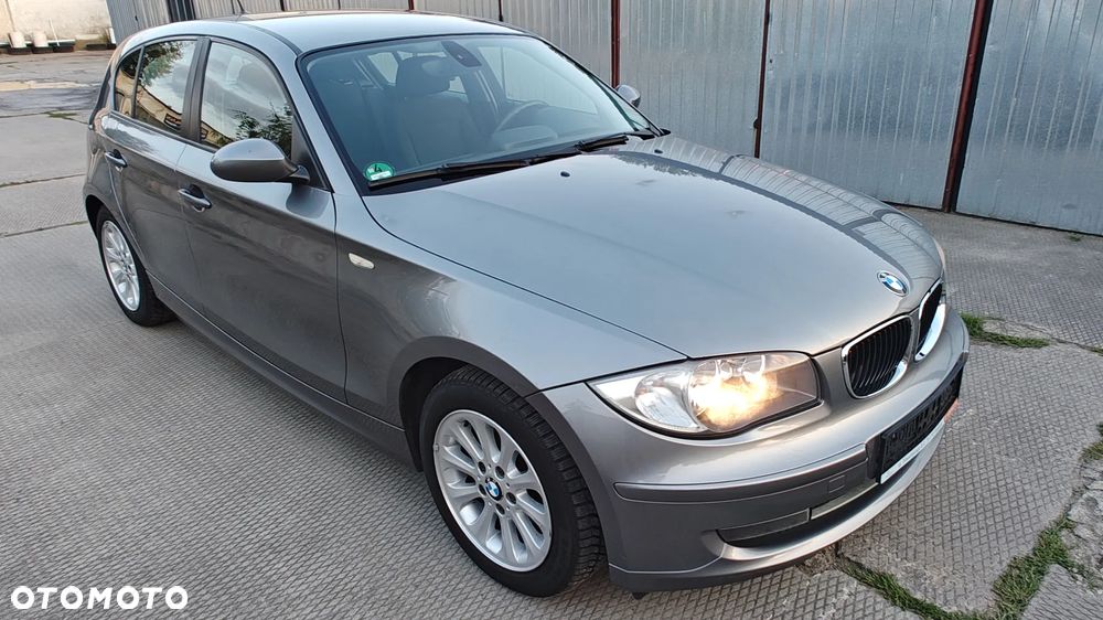 BMW Seria 1 - 12