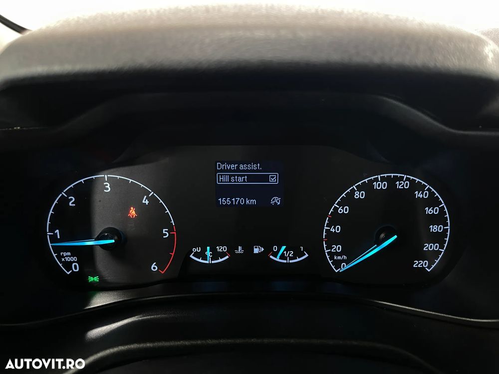 Ford Transit Connect - 16