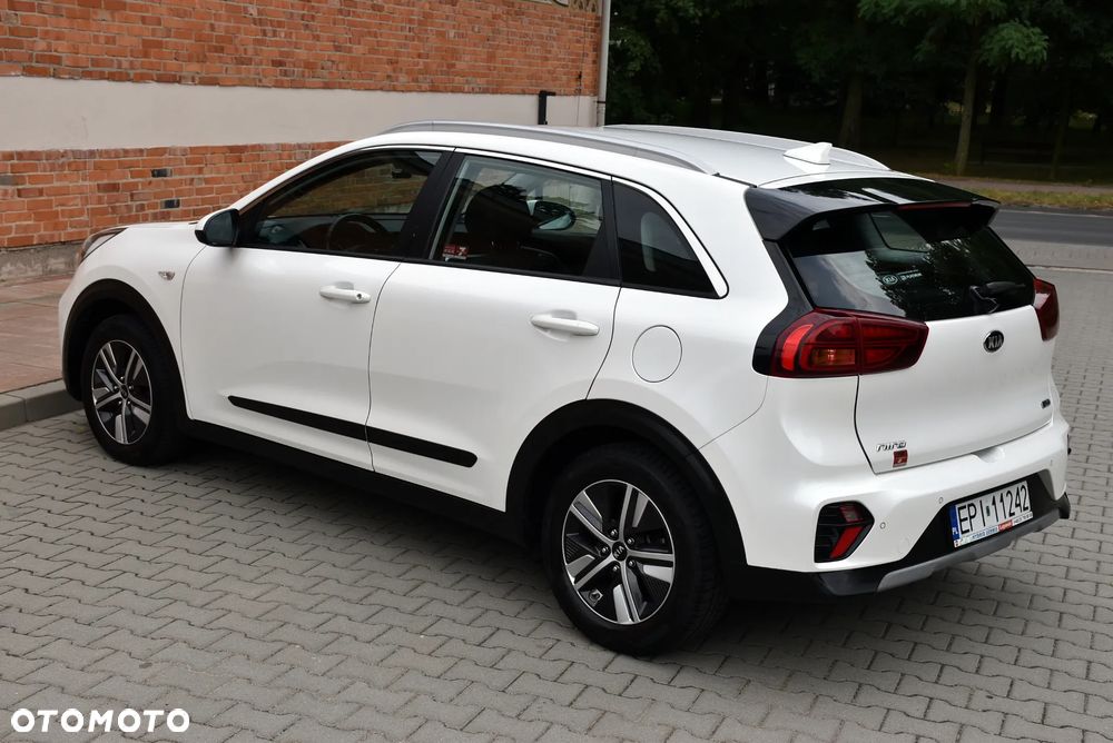 Kia Niro 1.6 GDI Hybrid M - 14