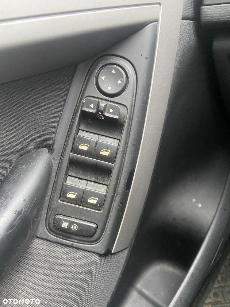Citroën C4 Picasso THP 150 EGS6 Exclusive - 21