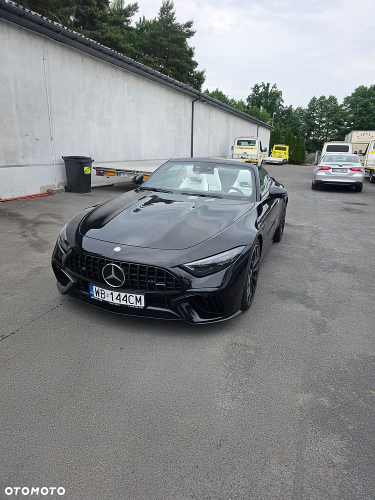 Mercedes-Benz SL AMG 63 4-Matic+ - 33