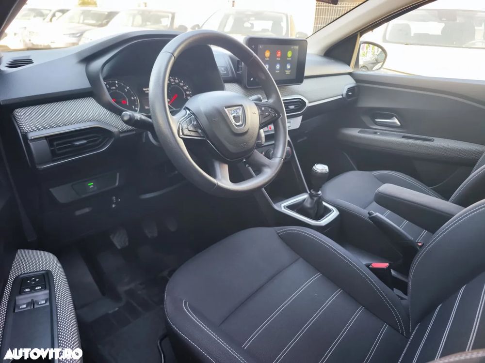Dacia Logan TCe 90 MT6 Prestige - 6