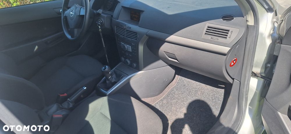 Opel Astra 1.4 Enjoy - 10