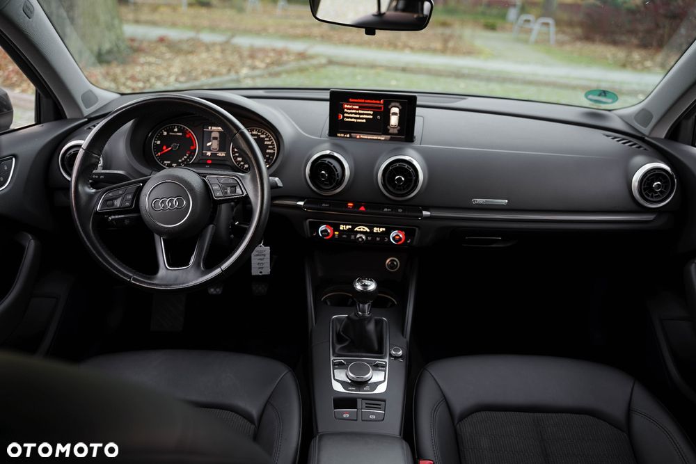 Audi A3 Sportback 2.0 TDI (clean diesel) Attraction - 12