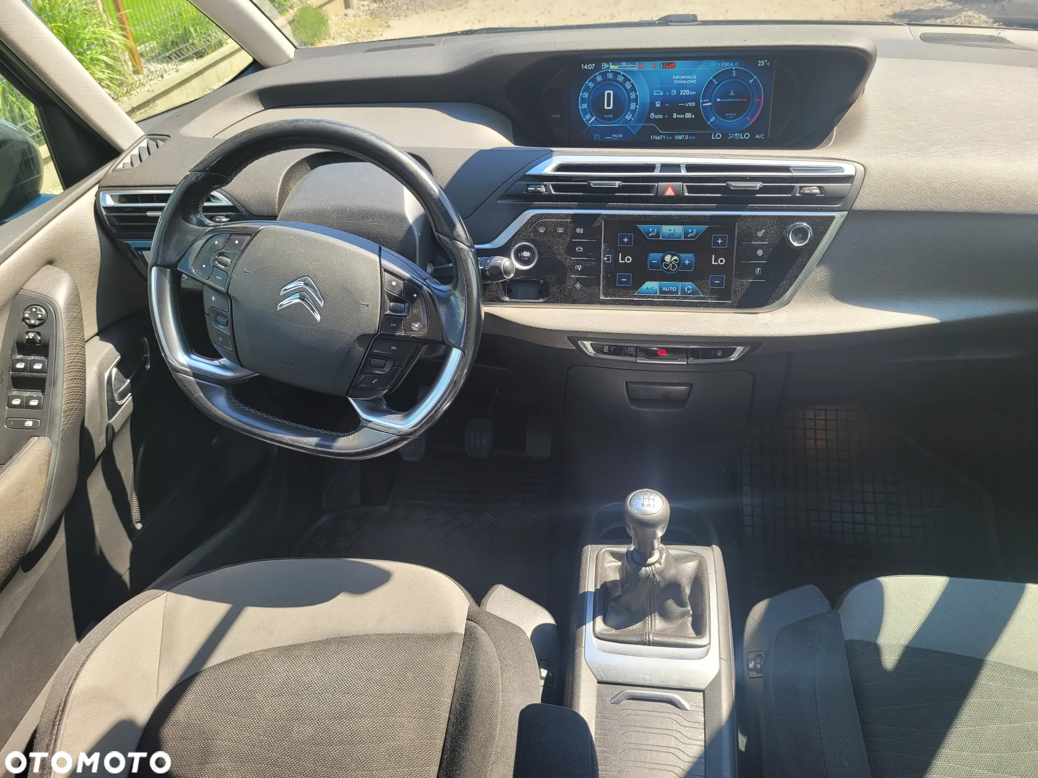 Citroën C4 Grand Picasso - 14