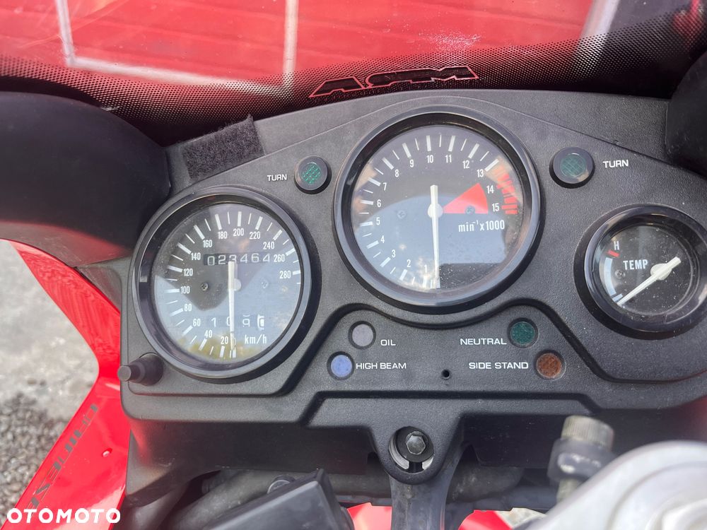 Honda CBR - 6