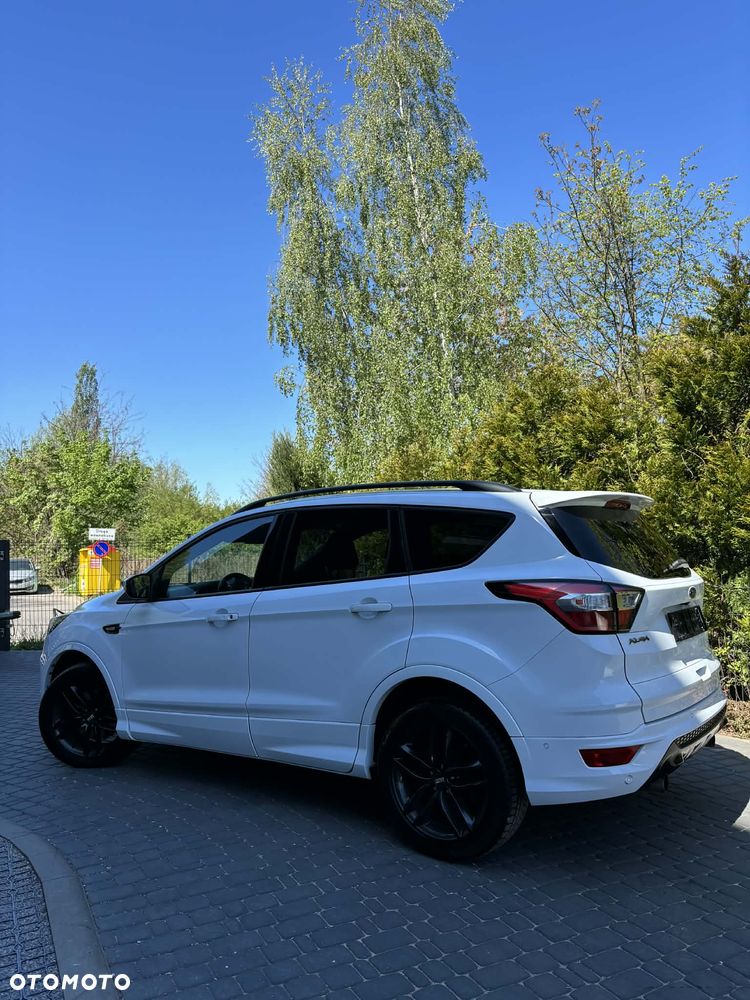Ford Kuga 2.0 EcoBoost AWD ST-Line ASS - 21