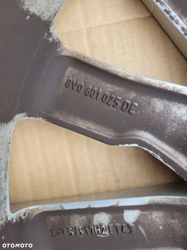 Felga aluminiowa Audi OE A3 7.5" x 17" 5x112 ET 43 - 5