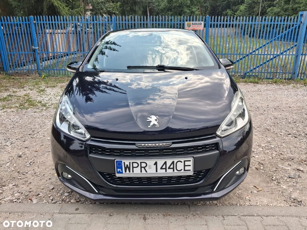Peugeot 208 - 2
