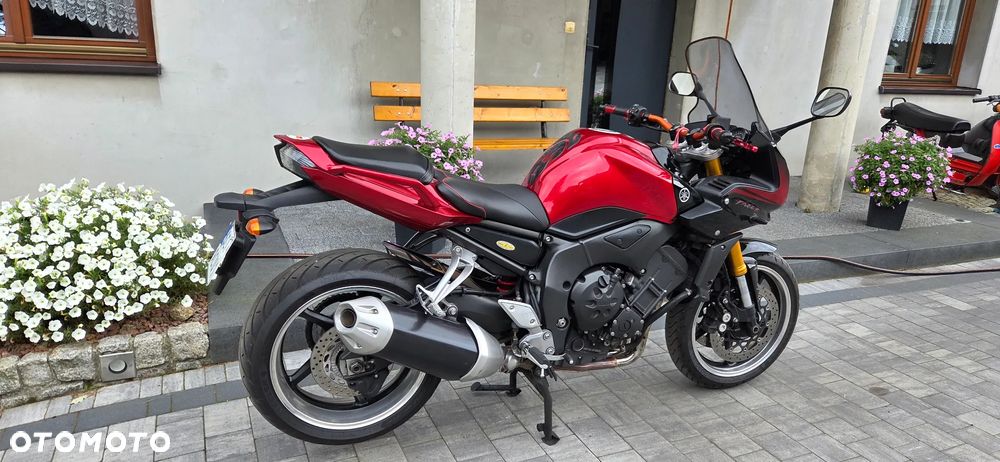 Yamaha FZ - 4