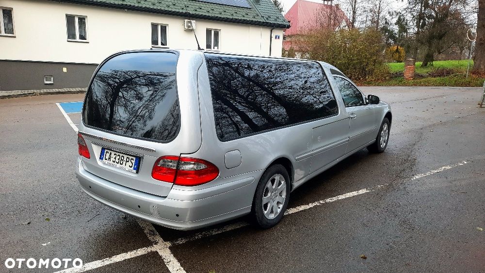 Mercedes-Benz Klasa E 220 CDI Automatik Classic DPF - 5