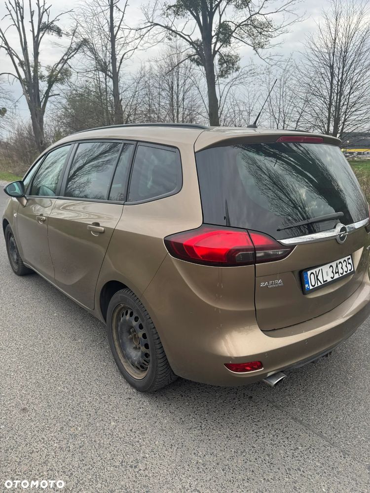 Opel Zafira 2.0 CDTI Cosmo - 4