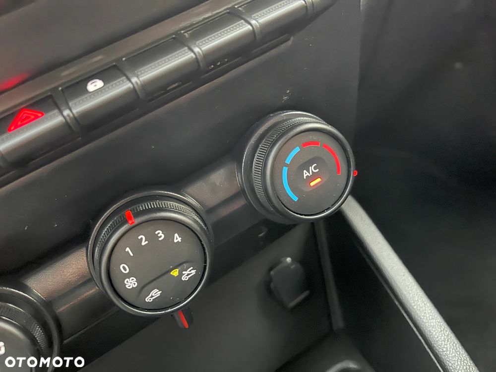 Dacia Duster 1.0 TCe Prestige - 13