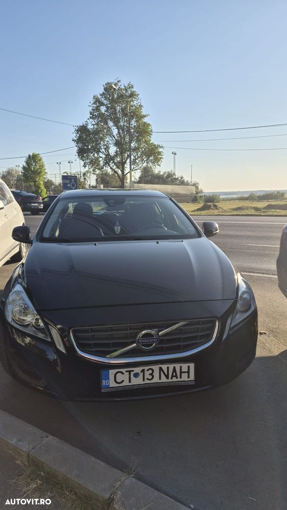 Volvo S60 DRIVe Start-Stop Basic - 1