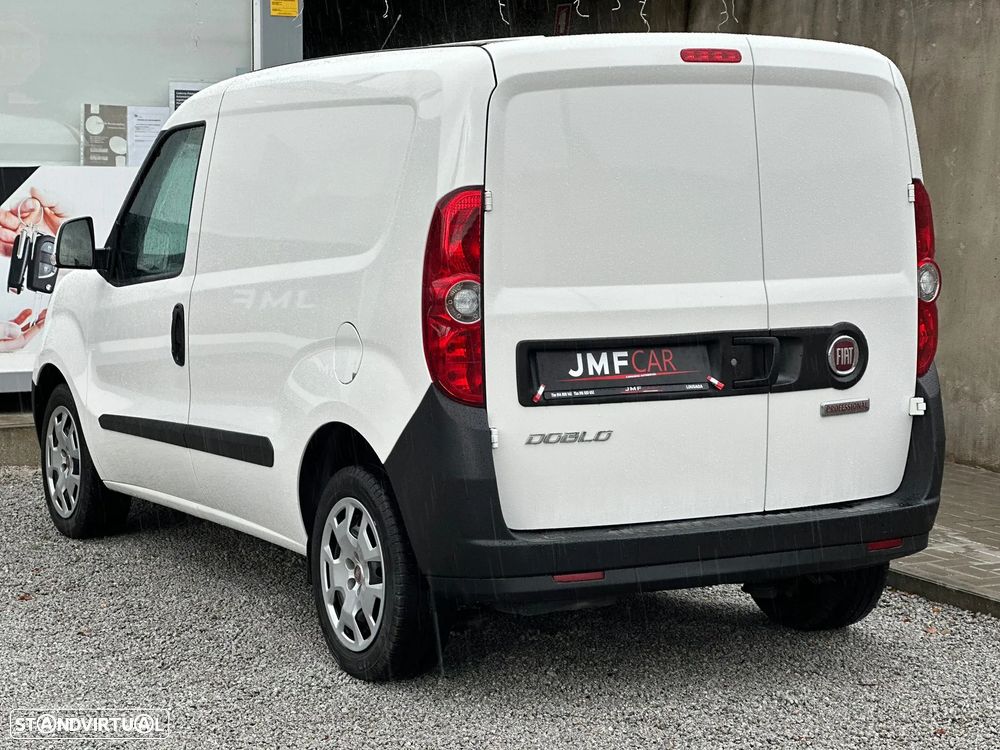 Fiat Doblo 1.6 D Multijet - 10