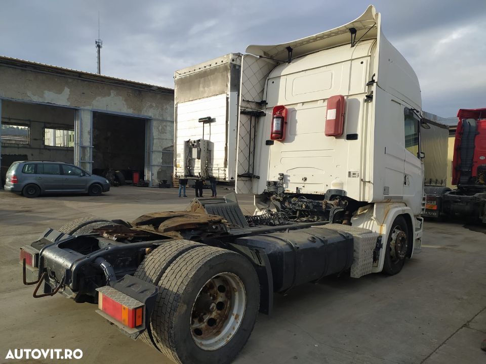 Dezmembram Scania 124L - 4