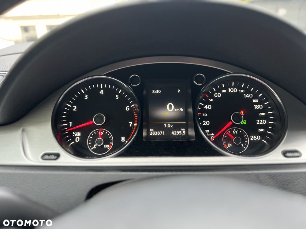 Volkswagen Passat 1.4 TSI BMT Highline DSG - 15