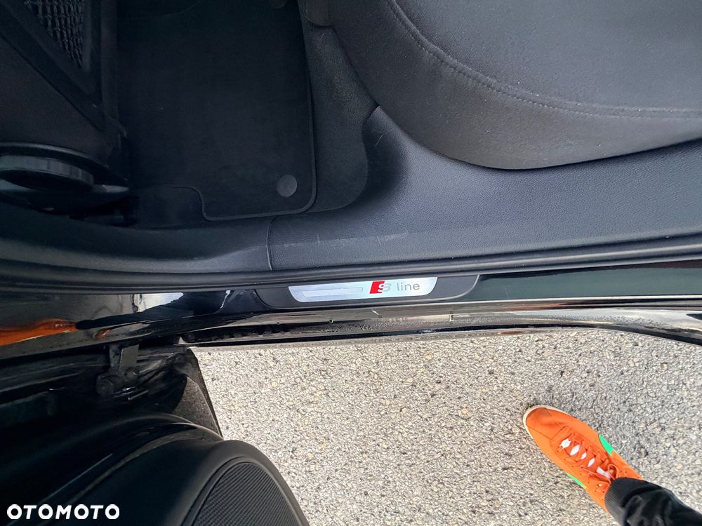 Audi A6 Avant 2.0 TDI ultra S tronic - 12
