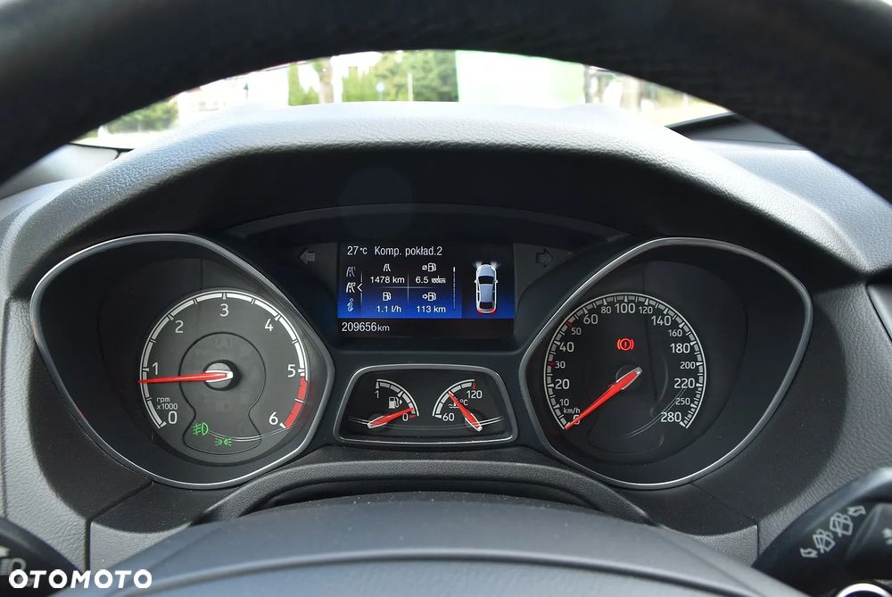 Ford Focus SW 2.0 TDCi ST - 28