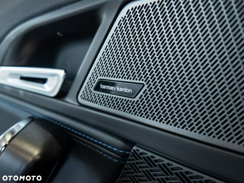 BMW X1 sDrive20i mHEV - 22
