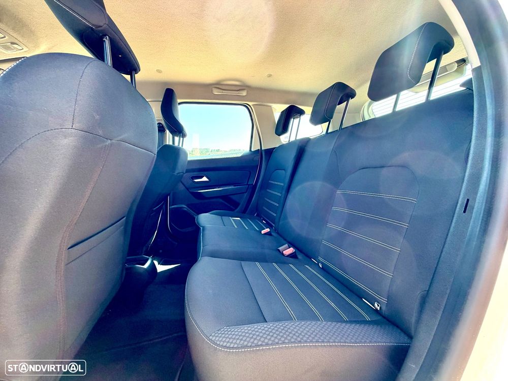 Dacia Duster 1.0 TCe ECO-G Expression Bi-Fuel - 38
