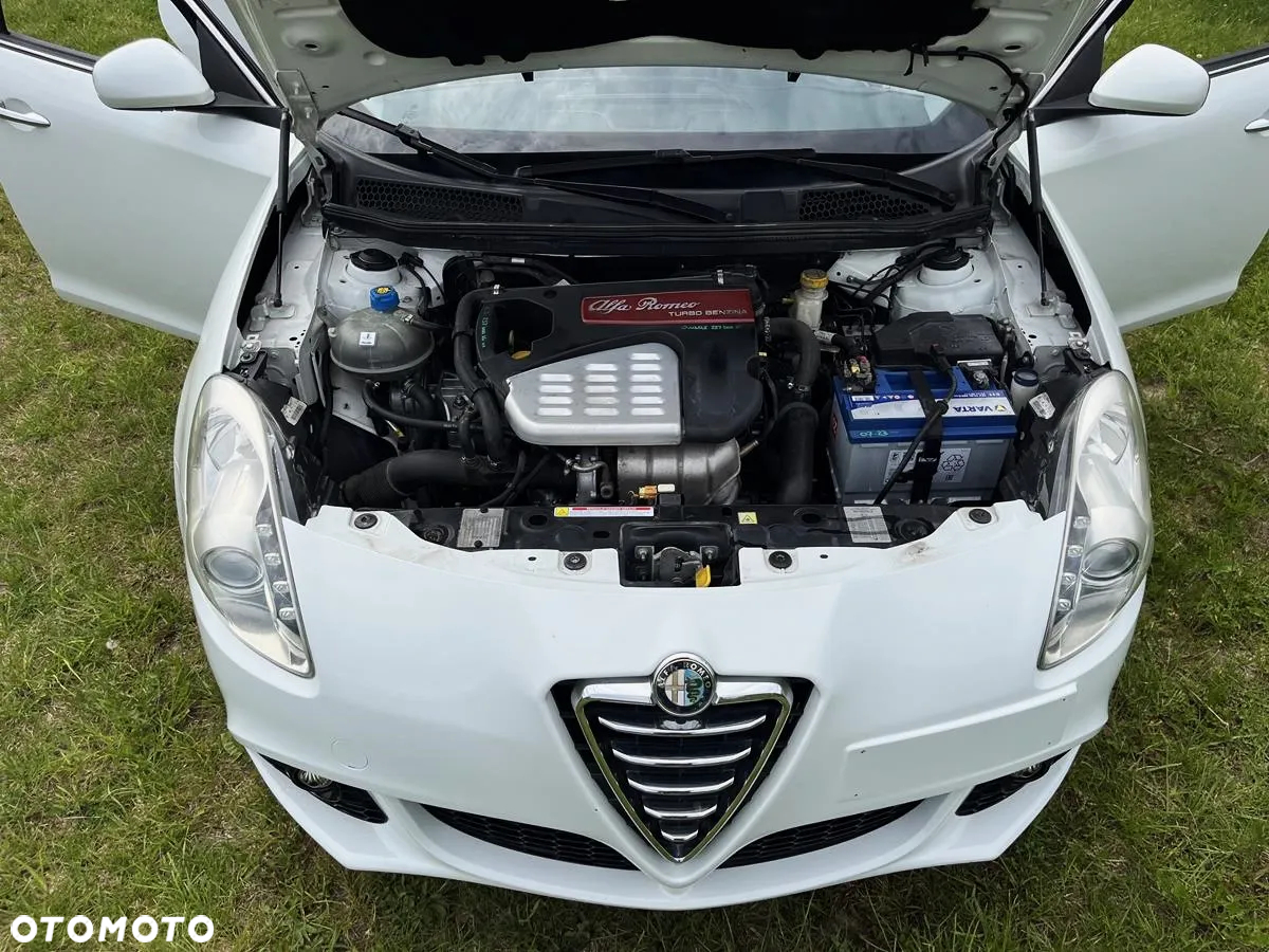 Alfa Romeo Giulietta - 11