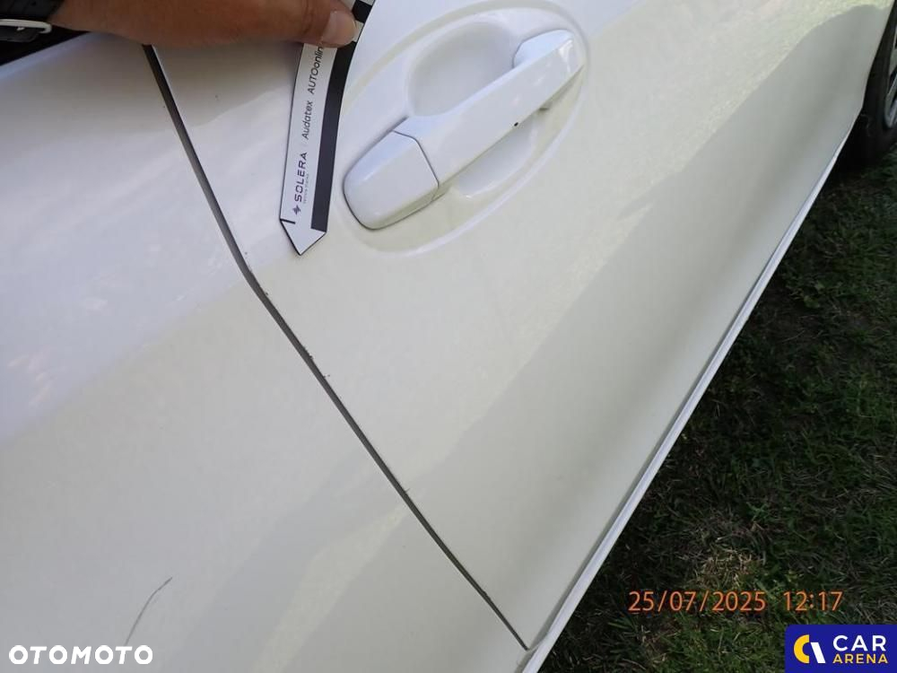 Toyota Yaris 1.5 Active - 38