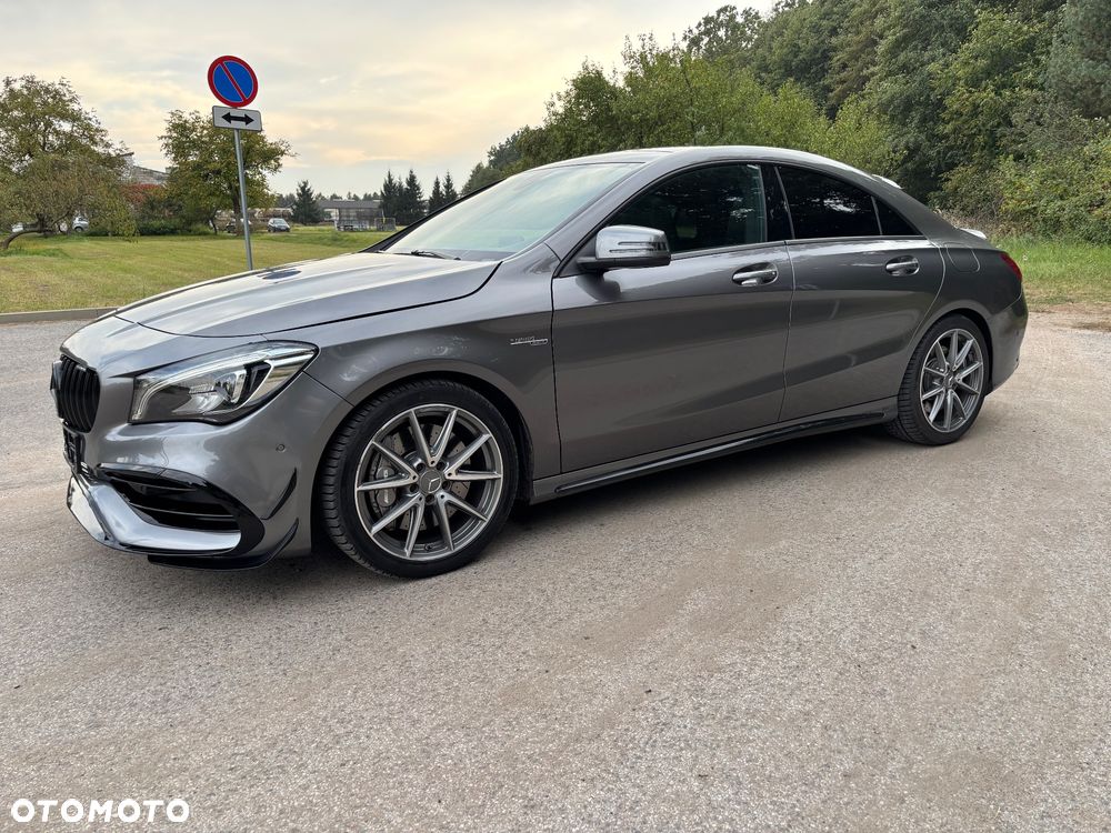 Mercedes-Benz CLA AMG 45 4-Matic - 2