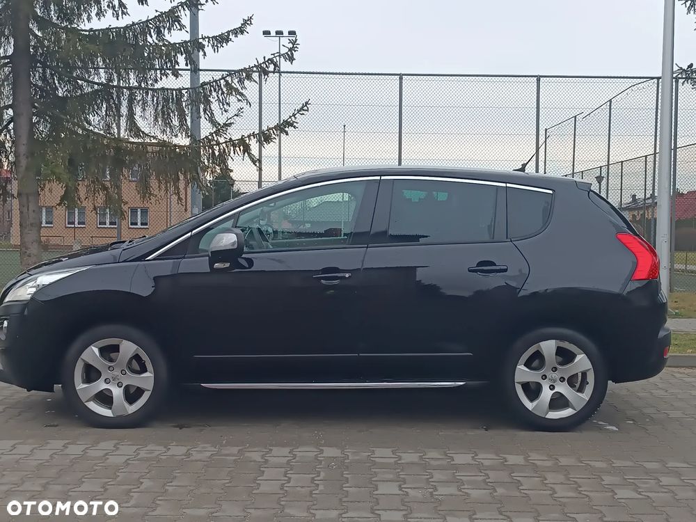 Peugeot 3008 HDi FAP 110 Family - 10