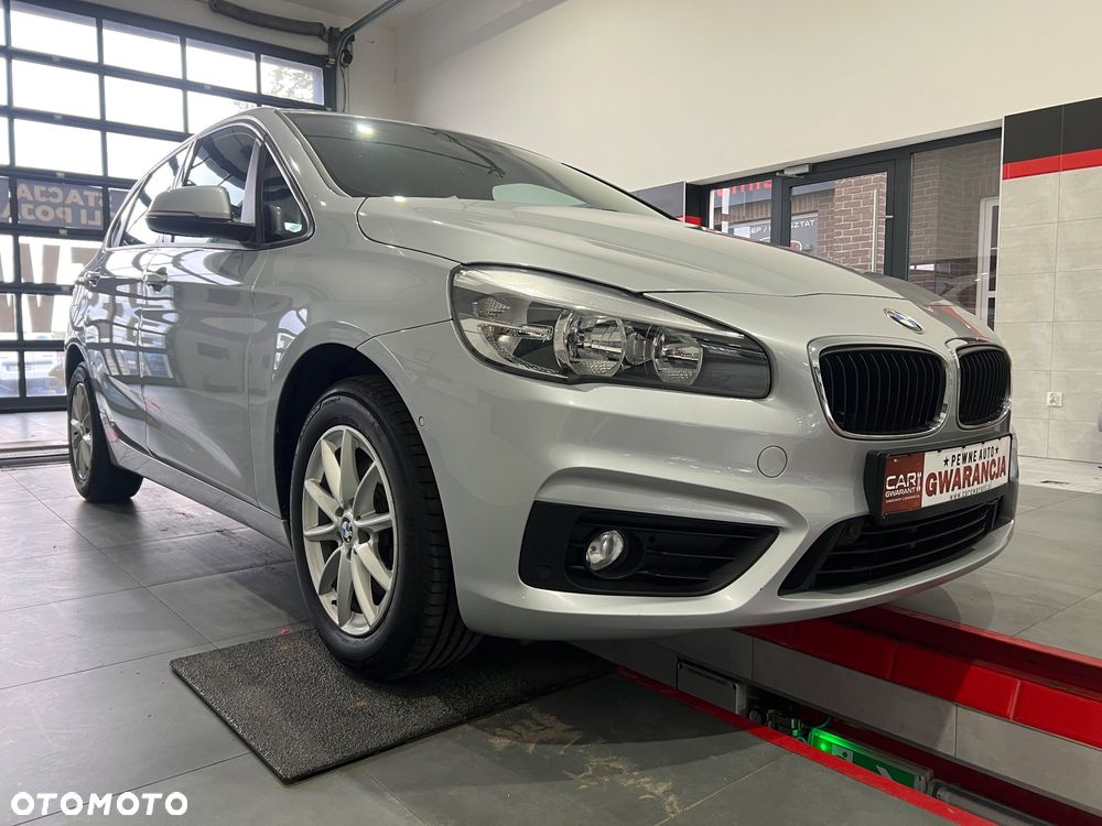 BMW Seria 2 218d Advantage sport - 9
