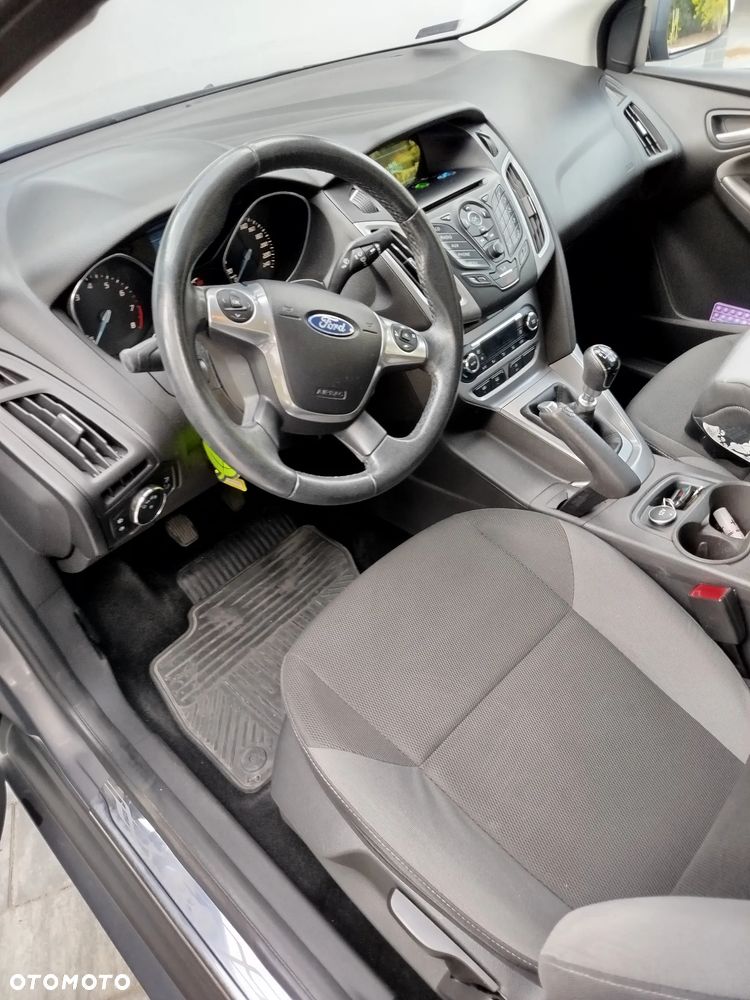 Ford Focus - 7