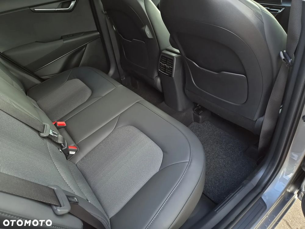 Kia Niro 1.6 GDI Hybrid Business Line - 26