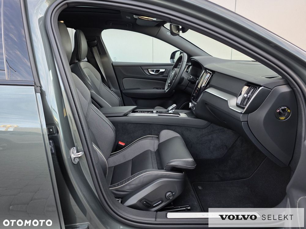 Volvo V60 - 16