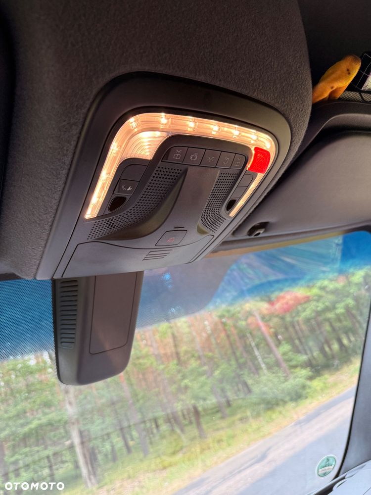 Mercedes-Benz SPRINTER - 36