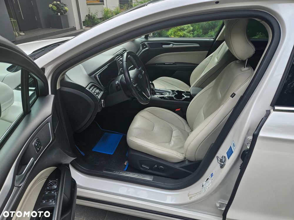 Ford Mondeo Vignale 2.0 Hybrid - 21