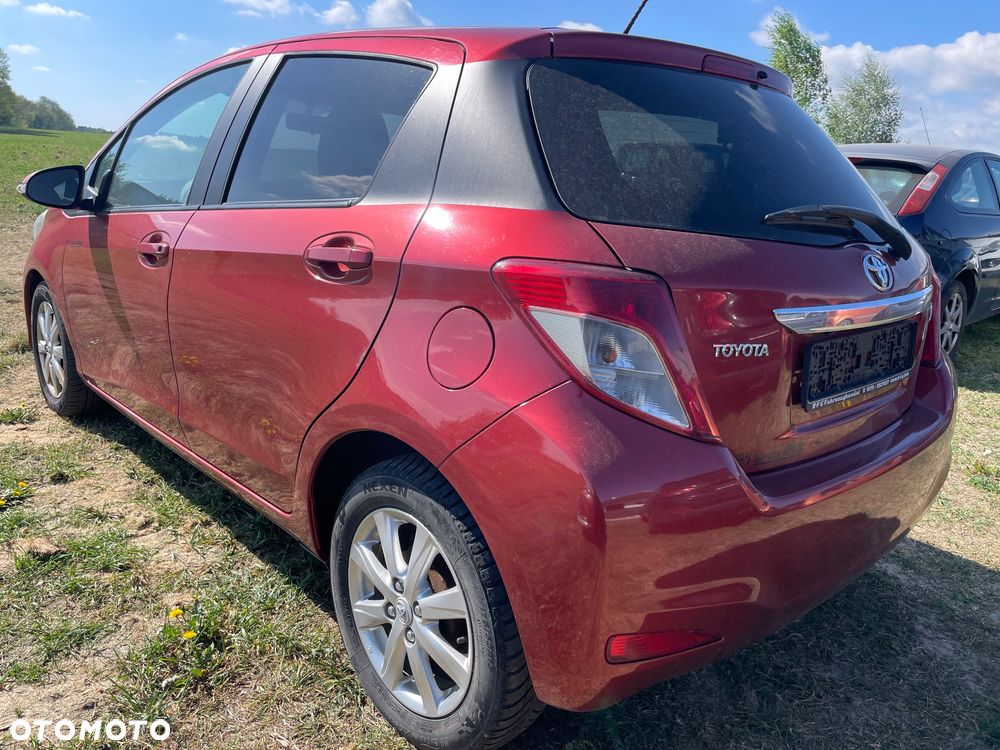 Toyota Yaris 1.33 Sol - 3