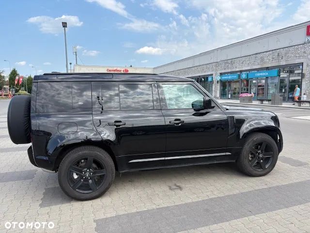 Land Rover Defender - 10