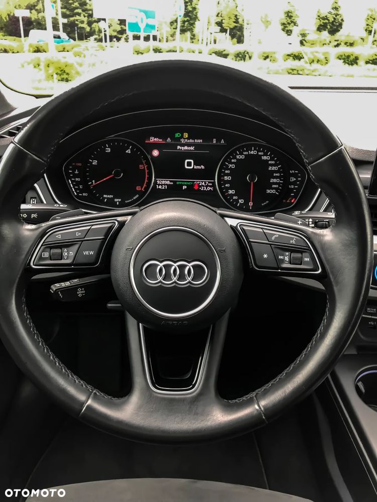 Audi A4 - 8