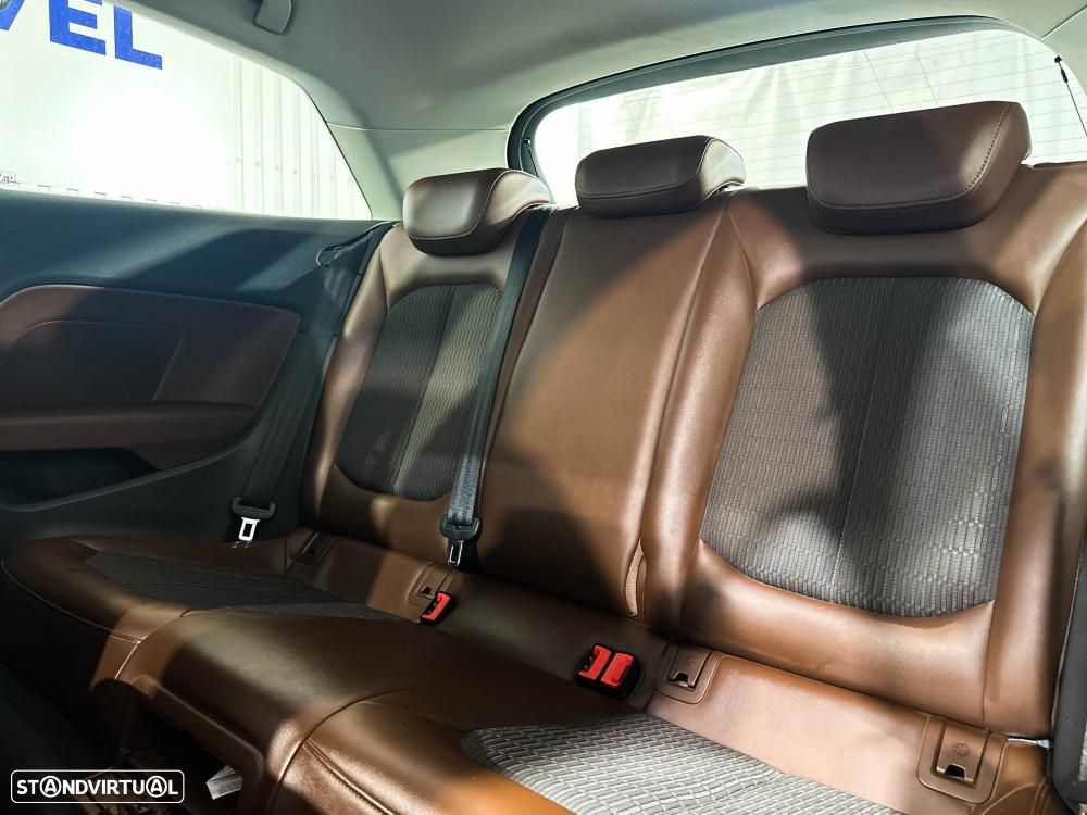 Audi A3 1.4 TFSI S line Sport Pack - 9